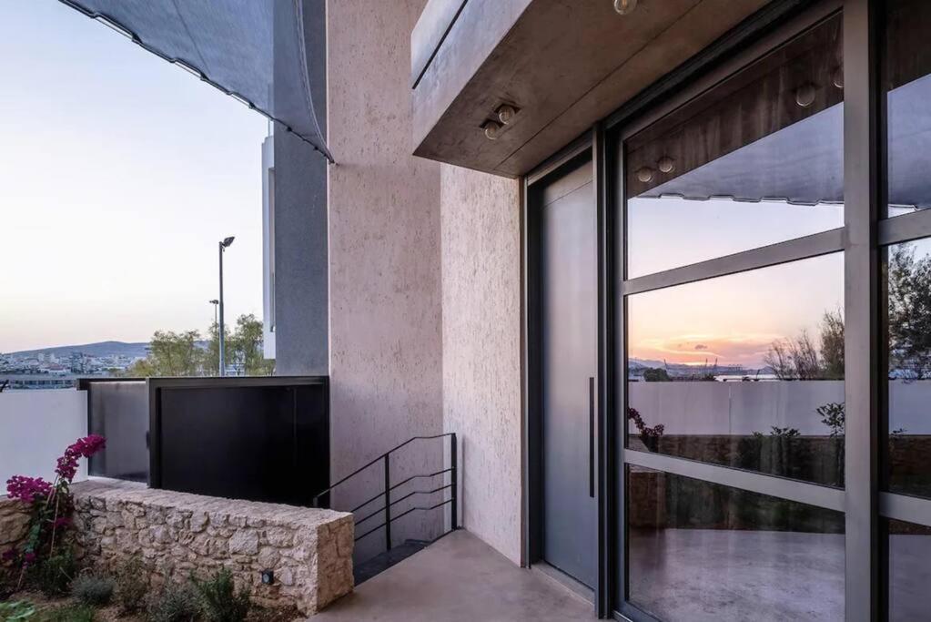 Sea View Garden Suites Pireus Exteriör bild